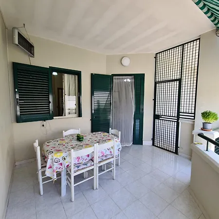 Tamerici 2 A 150metri Dalla Spiaggia- Apulia * غالّيبولي